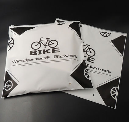 PE PET EVA  Packing Pakaian 30 * 40CM Tas Zip Lock Untuk Pakaian