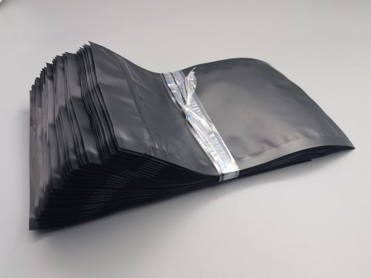 PA PE Laminated Food Vacuum Sealed Packaging Bags High Barrier 8 * 12cm