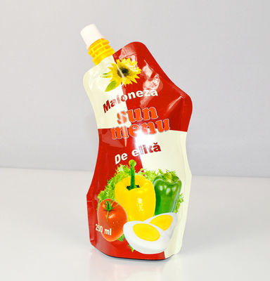VMPET Stand Up Plastic Juice Liquid Packaging Pouch Diameter 8.5-33mm Dengan Cerat Atas