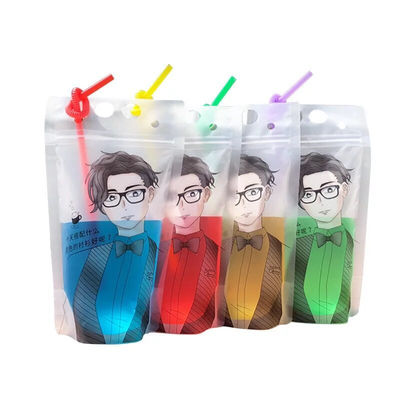 Kemasan Kantong Minuman MBOPP Flexiloop Menangani Kantong Minuman 16 oz Dengan Sedotan